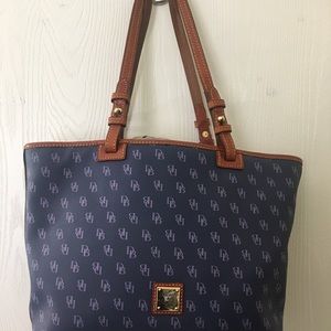 Dooney & Bourke tote & wallet